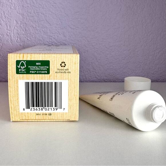 New! EMINENCE Organic Lilikoi Daily Defense Moisturizer SPF 40, 60ml/2oz - Picture 5 of 6